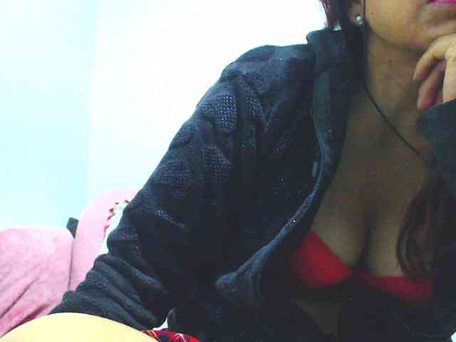 KATYY-HOTTT webcam