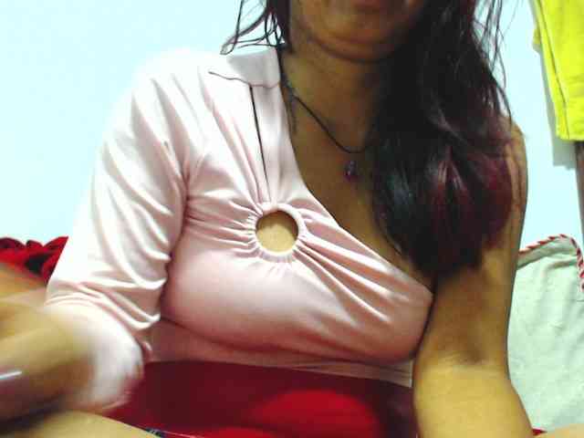 KATYY-HOTTT webcam