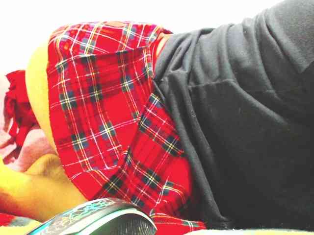 KATYY-HOTTT webcam