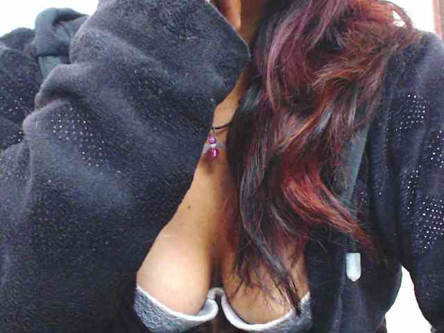 KATYY-HOTTT webcam