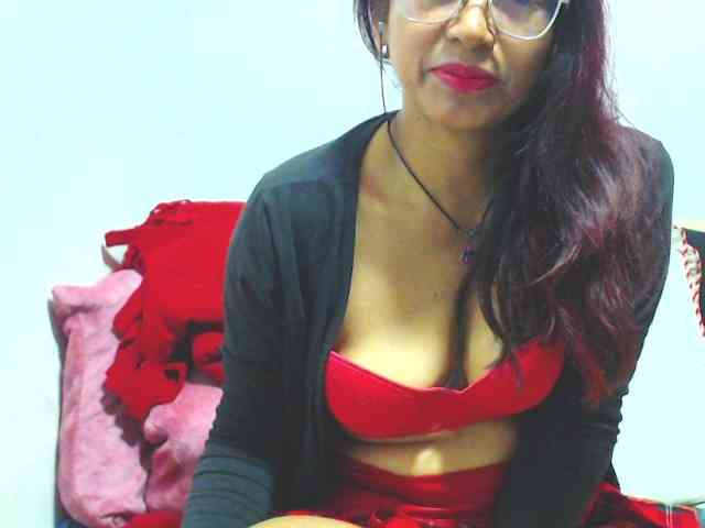 KATYY-HOTTT webcam