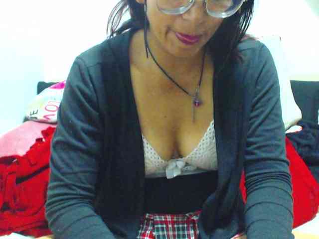 KATYY-HOTTT