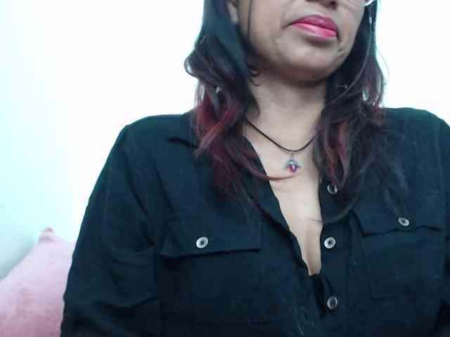 KATYY-HOTTT webcam