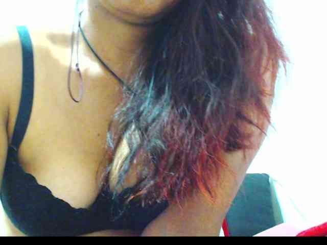 KATYY-HOTTT webcam