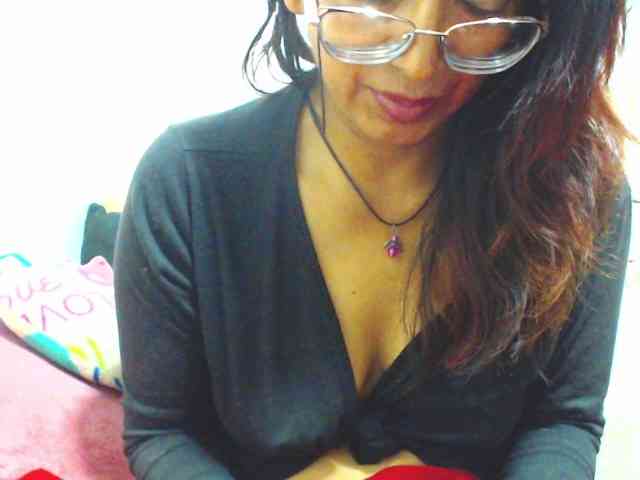 KATYY-HOTTT webcam