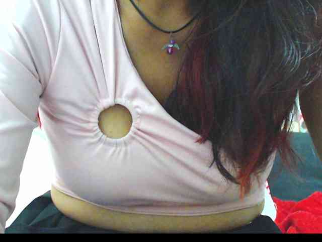 KATYY-HOTTT webcam