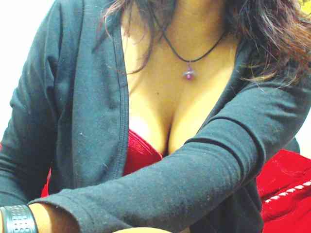 KATYY-HOTTT webcam