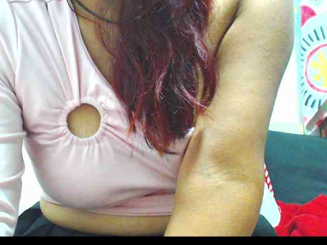 KATYY-HOTTT webcam