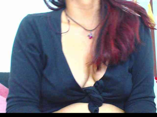 KATYY-HOTTT webcam