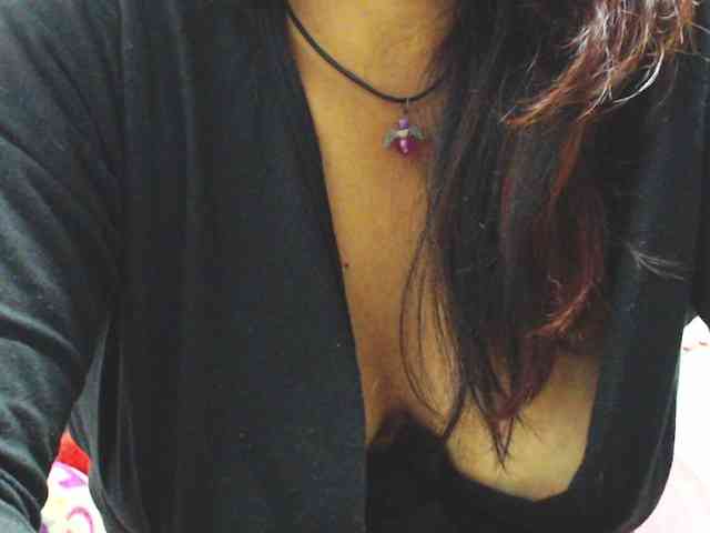 KATYY-HOTTT webcam