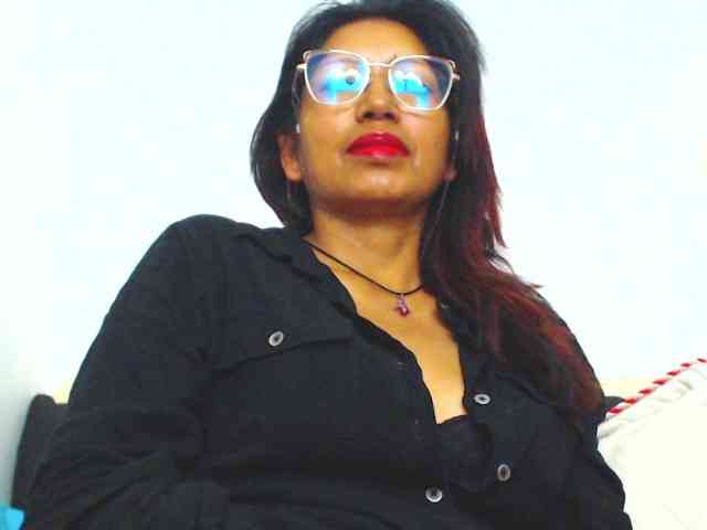 KATYY-HOTTT webcam