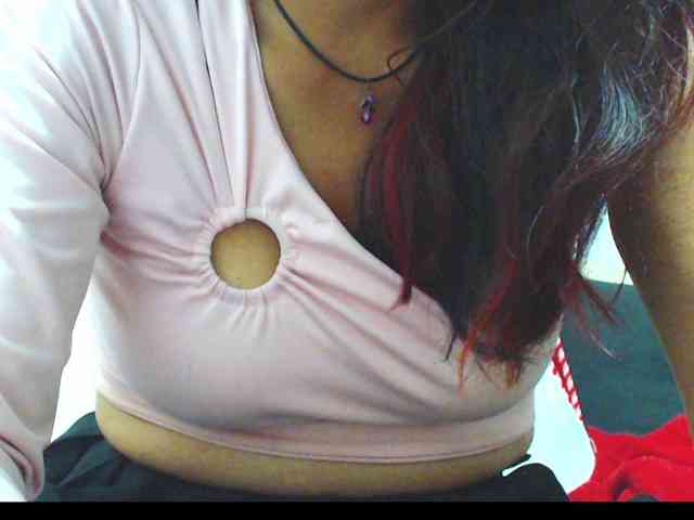 KATYY-HOTTT webcam