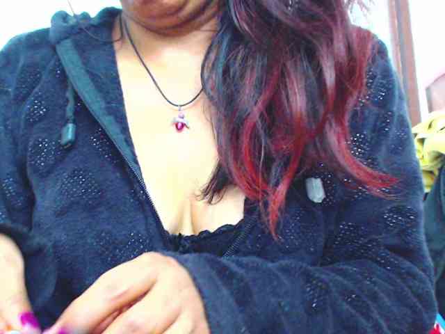 KATYY-HOTTT webcam