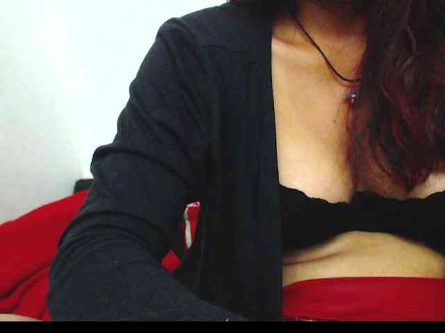 KATYY-HOTTT webcam