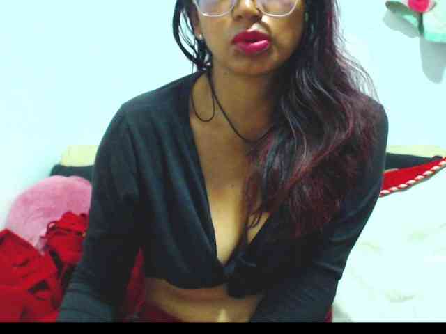 KATYY-HOTTT webcam