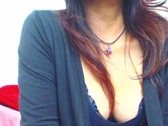 KATYY-HOTTT webcam