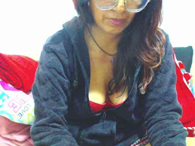 KATYY-HOTTT webcam