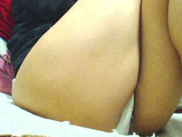 KATYY-HOTTT webcam