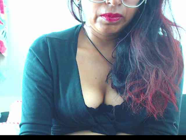 KATYY-HOTTT webcam