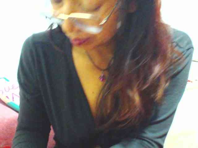 KATYY-HOTTT webcam