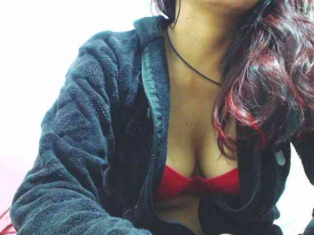 KATYY-HOTTT webcam