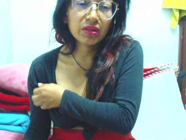 KATYY-HOTTT webcam