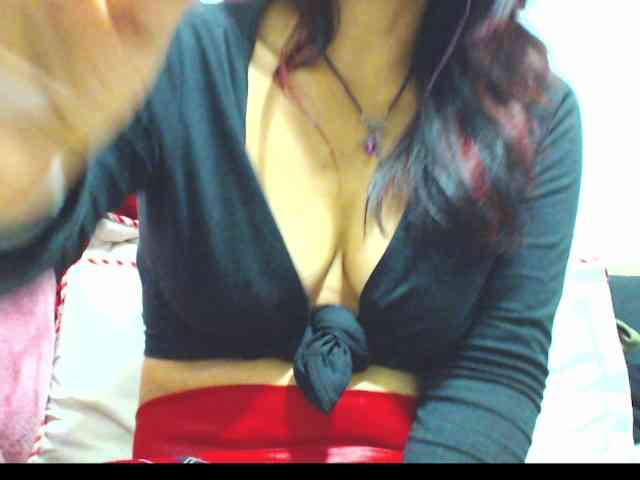KATYY-HOTTT webcam