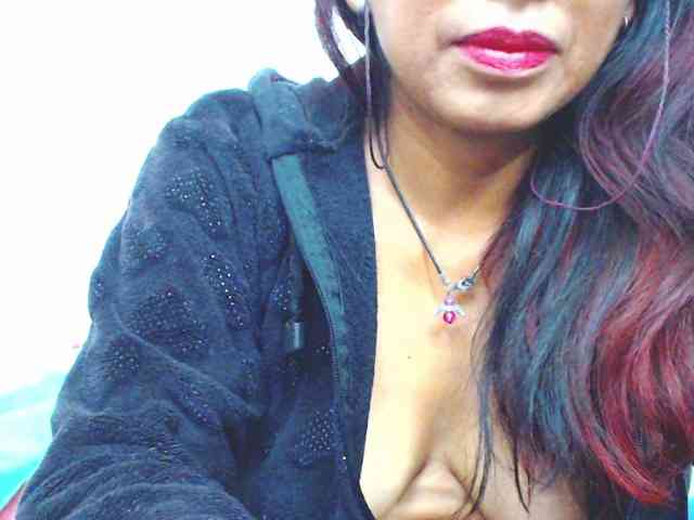 KATYY-HOTTT webcam