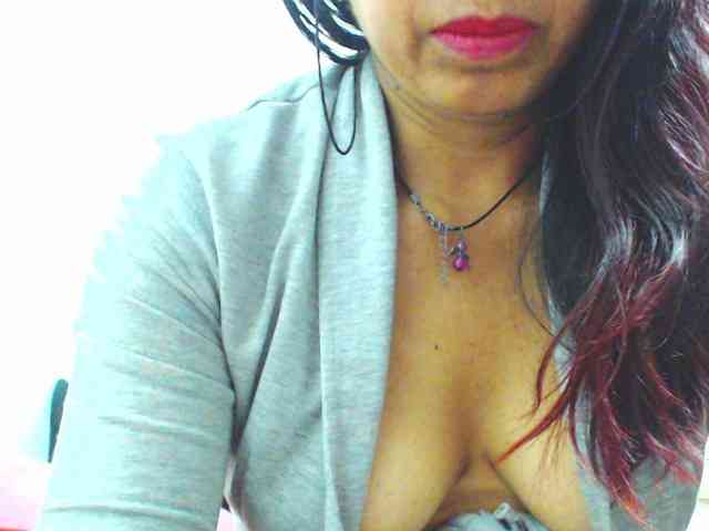 KATYY-HOTTT webcam