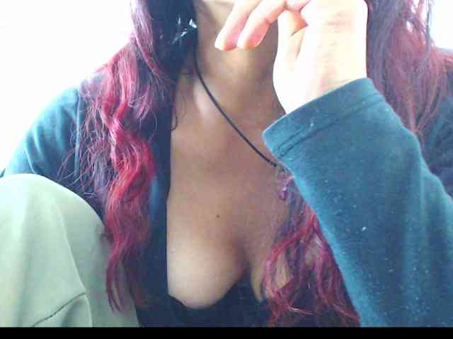 KATYY-HOTTT webcam