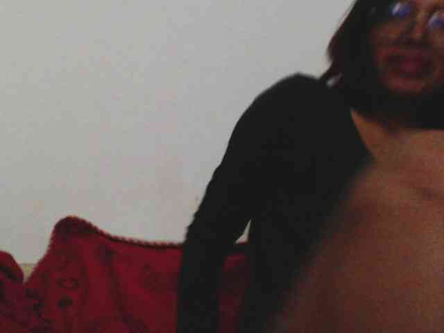 KATYY-HOTTT webcam