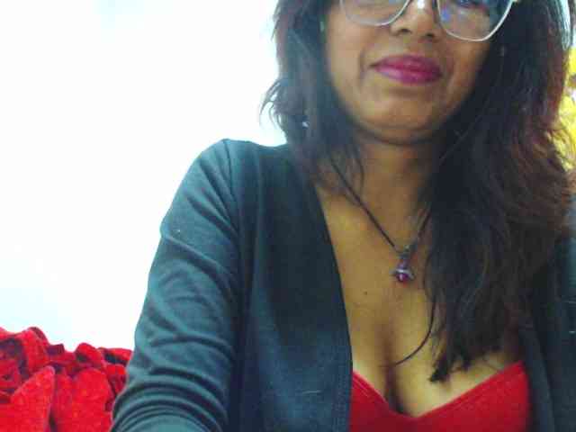KATYY-HOTTT webcam