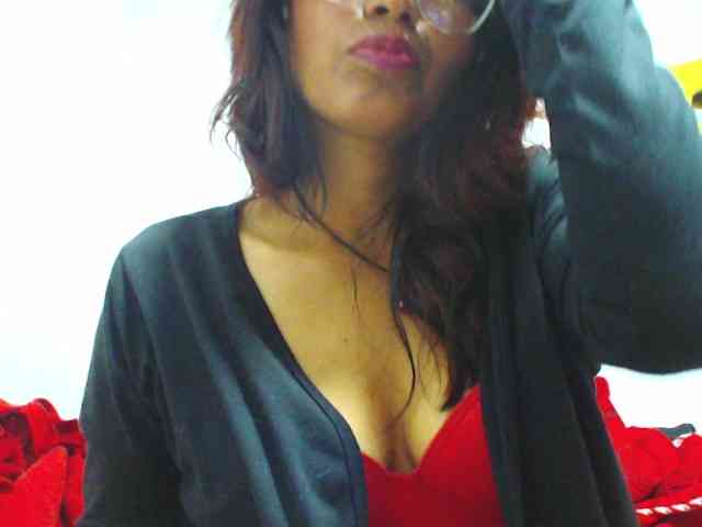 KATYY-HOTTT webcam