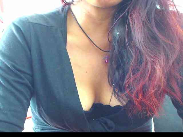 KATYY-HOTTT webcam