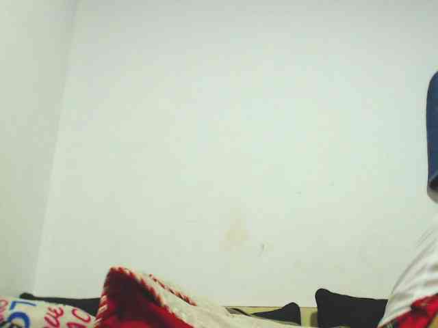 HOTTTSKIN Live Webcam on BongaCams