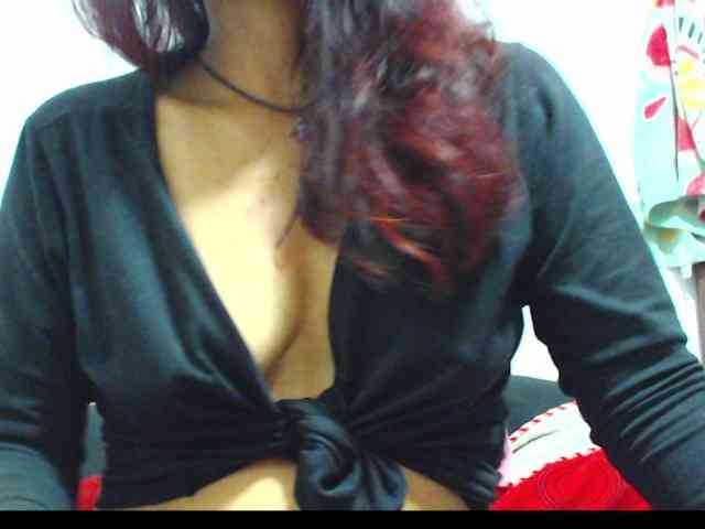 KATYY-HOTTT webcam