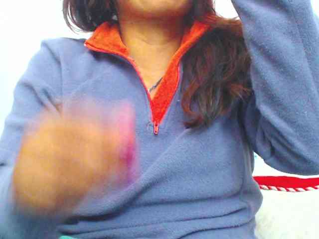 KATYY-HOTTT webcam