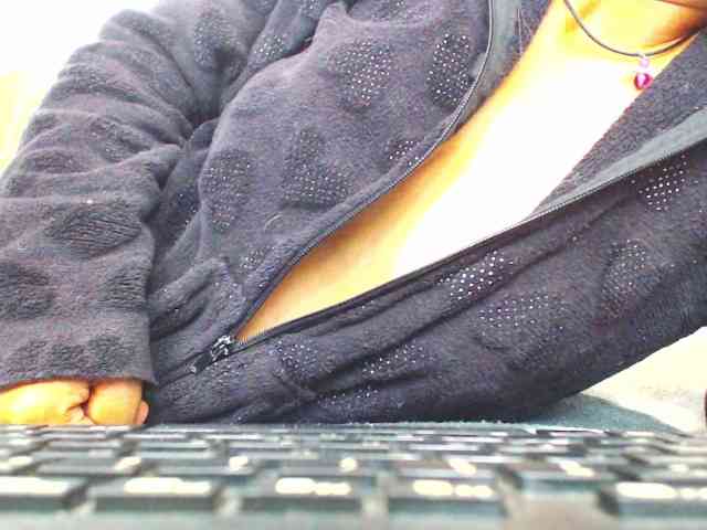 KATYY-HOTTT webcam
