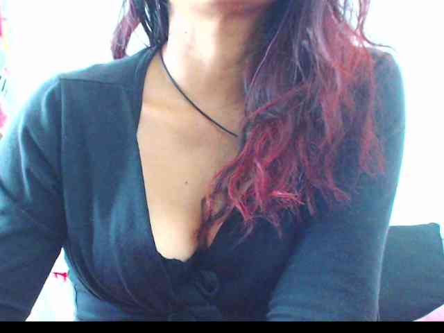 KATYY-HOTTT webcam