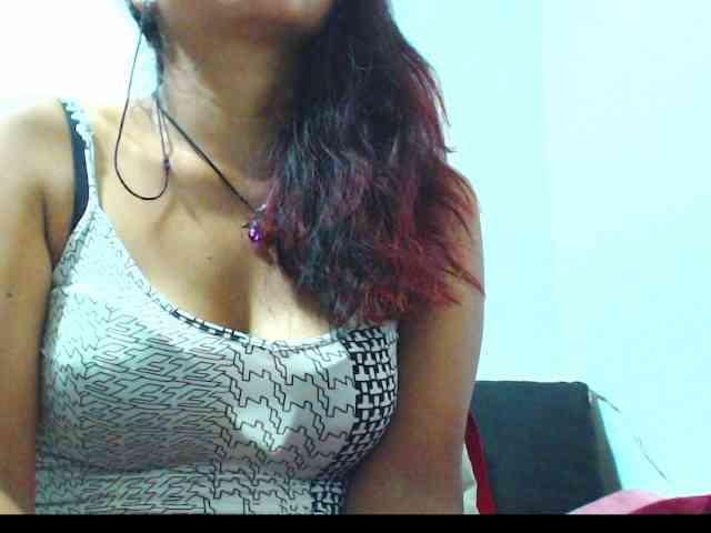 KATYY-HOTTT webcam