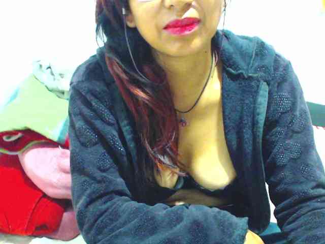 KATYY-HOTTT webcam
