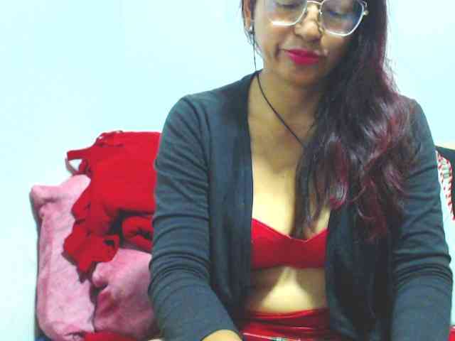 KATYY-HOTTT webcam