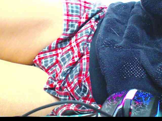KATYY-HOTTT webcam