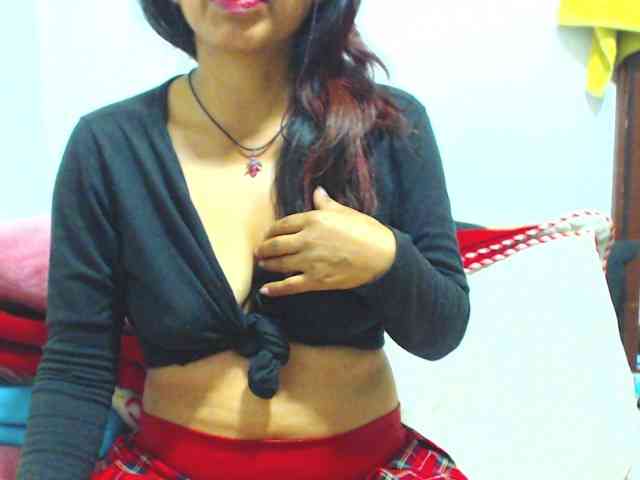 KATYY-HOTTT webcam