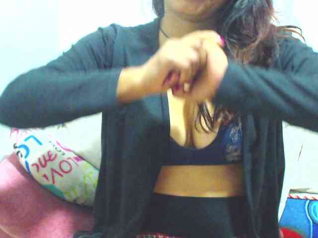 KATYY-HOTTT webcam
