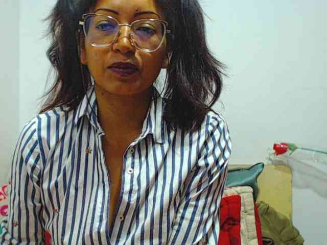 HOTTTSKIN Live Webcam on BongaCams