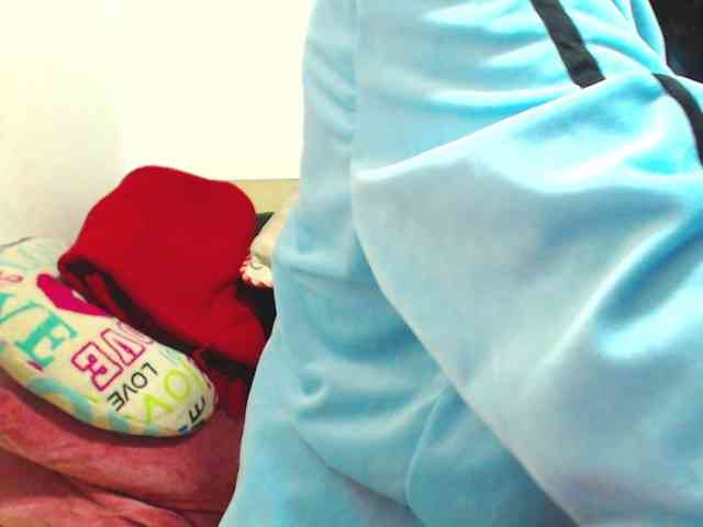KATYY-HOTTT webcam