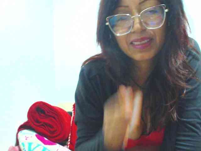 KATYY-HOTTT webcam
