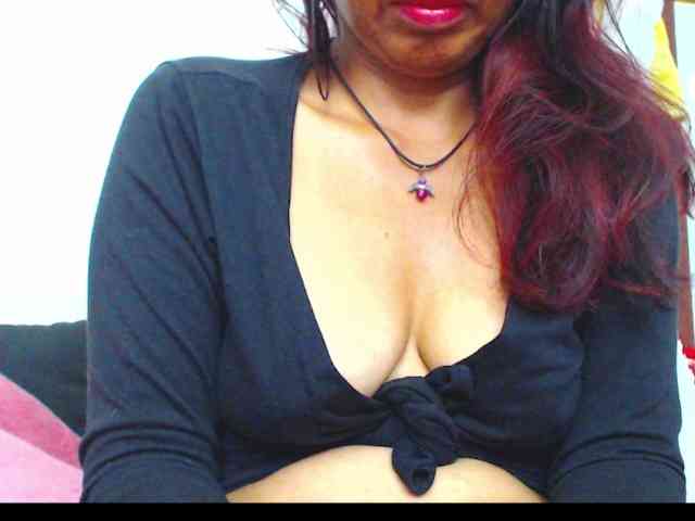 KATYY-HOTTT webcam