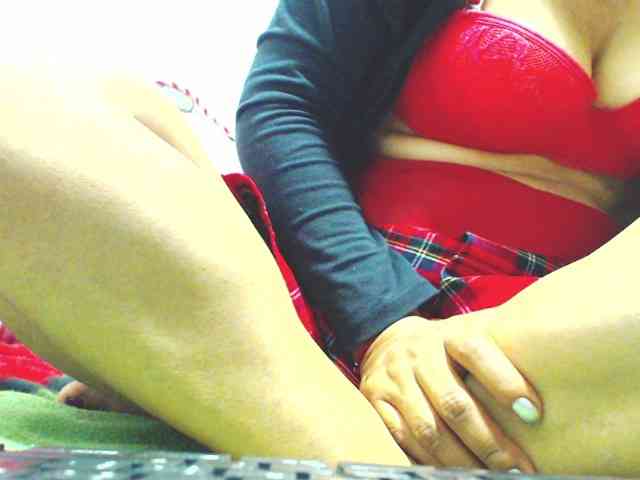KATYY-HOTTT webcam